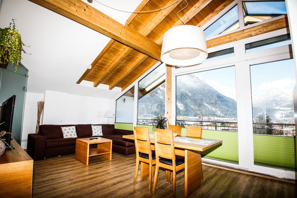 Pension Cafe Maier Голлинг-на-Хальцахе Экстерьер фото